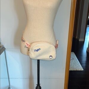 Dodgers Hello Kitty Collaboration Fanny Pack  Adjustable Strap new without tags